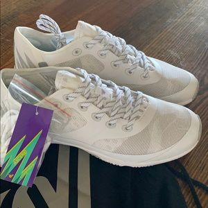 Varsity Ascend cheer shoes 8.5